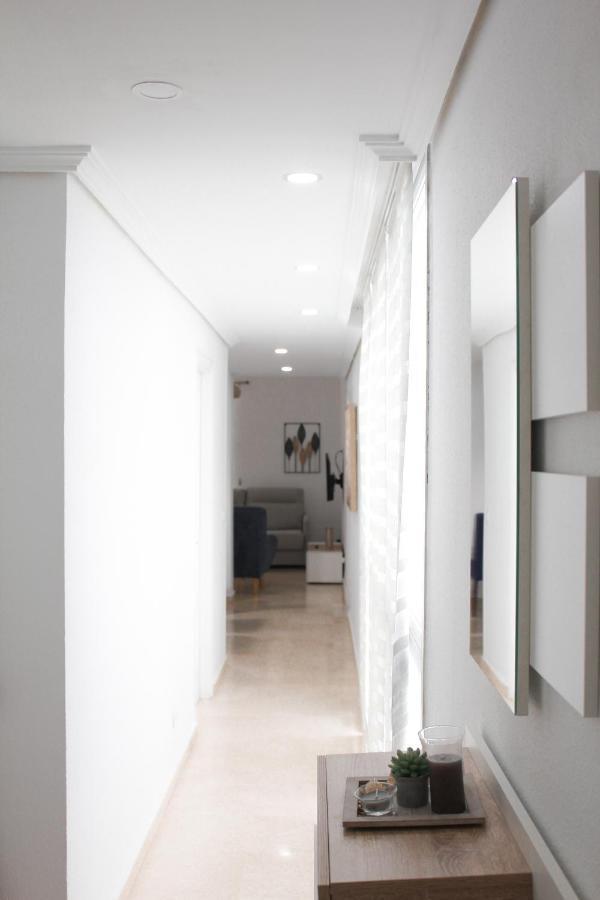 Monkeys Apartments Lumbreras Deluxe Sevilla Eksteriør bilde