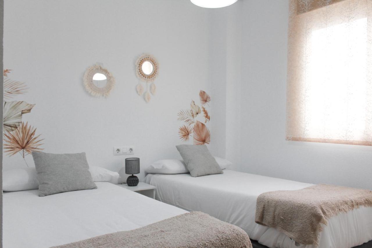 Monkeys Apartments Lumbreras Deluxe Sevilla Eksteriør bilde