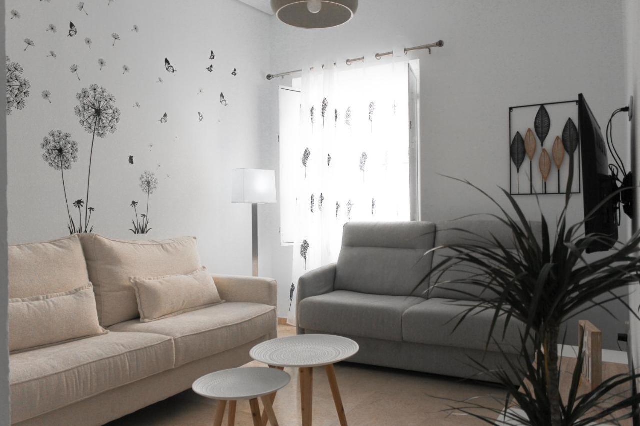Monkeys Apartments Lumbreras Deluxe Sevilla Eksteriør bilde